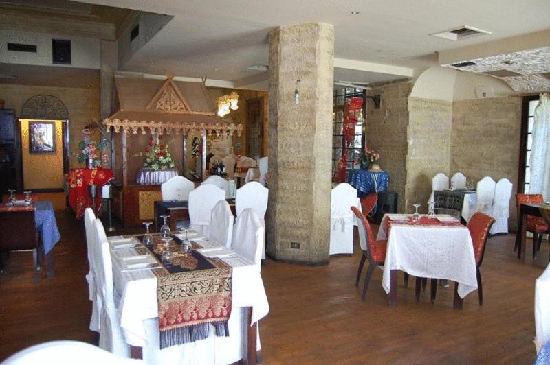 Nile Zamalek Hotel Giza Exterior foto